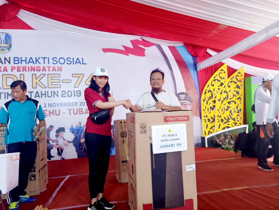 pwu-jalan-sehat-11.jpg